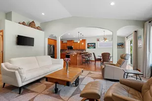 2744 W Commonwealth Ct, Appleton, WI 54914 - Photo 7