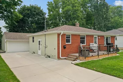 1131 Langlade Avenue, Green Bay, WI 54304 - Photo 39