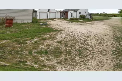 1922 Madson Road, Manitowoc, WI 54220 - Photo 3