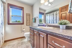 988 Creek Ct, Little Suamico, WI 54141 - Photo 17