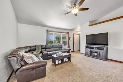 988 Creek Court, Little Suamico, WI 54141 - Photo 5