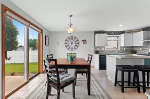 1275 N Franco Ct, De Pere, WI 54115 - Photo 11