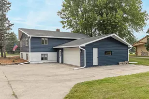 3722 N Casaloma Dr, Appleton, WI 54913 - Photo 39
