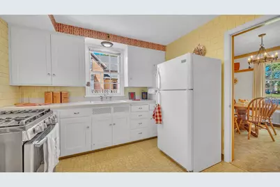 911 S Madison Street, Chilton, WI 53014 - Photo 5