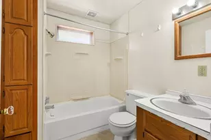 2034 Jefferson St, New Holstein, WI 53061 - Photo 17