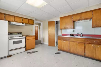 2034 Jefferson Street, New Holstein, WI 53061 - Photo 21
