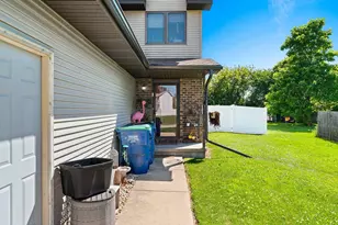 2744 Monaco Dr, Green Bay, WI 54311 - Photo 7