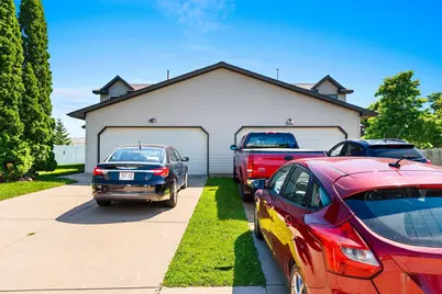 2744 Monaco Drive, Green Bay, WI 54311 - Photo 5