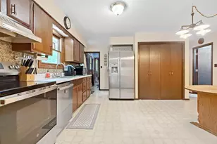 W3520 Renikow Rd, Wausaukee, WI 54177 - Photo 9