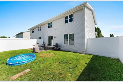 2745 Monaco Drive, Green Bay, WI 54311 - Photo 15