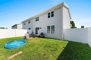 2745 Monaco Dr, Green Bay, WI 54311 - Photo 15