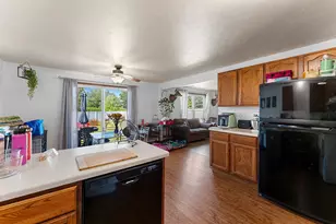 2745 Monaco Dr, Green Bay, WI 54311 - Photo 39