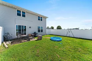 2745 Monaco Dr, Green Bay, WI 54311 - Photo 17