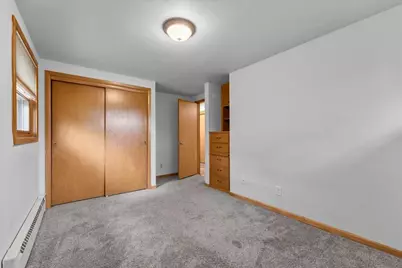 2596 Deckner Avenue, Green Bay, WI 54302 - Photo 41