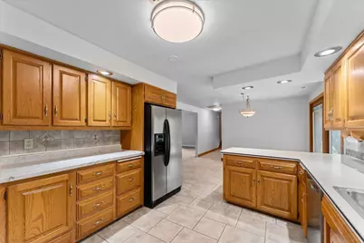 2596 Deckner Avenue, Green Bay, WI 54302 - Photo 17