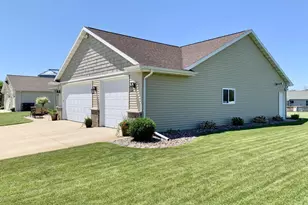 461 Danish Way, Denmark, WI 54208 - Photo 3
