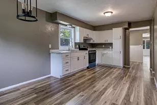 N4810 County Road B, New London, WI 54916 - Photo 11