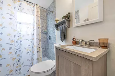 1033 Royal Boulevard, Green Bay, WI 54303 - Photo 13