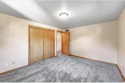 557 Ruth Street, Green Bay, WI 54302 - Photo 13