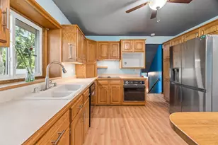 155 Woodward St, Fond du Lac, WI 54935 - Photo 9
