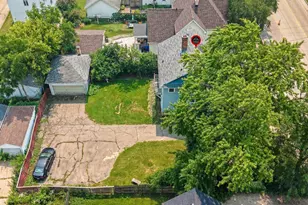 912 Jackson St, Oshkosh, WI 54901 - Photo 71