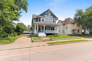 912 Jackson St, Oshkosh, WI 54901 - Photo 55
