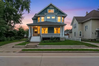 912 Jackson Street, Oshkosh, WI 54901 - Photo 1