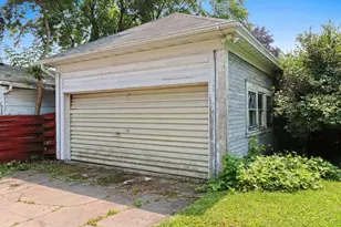 912 Jackson St, Oshkosh, WI 54901 - Photo 61