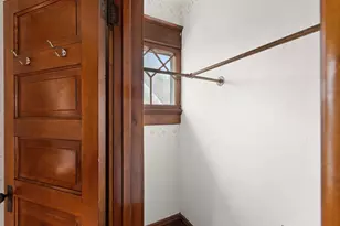 912 Jackson St, Oshkosh, WI 54901 - Photo 29