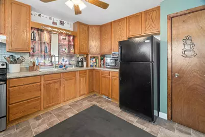 2201 11th Street, Two Rivers, WI 54241 - Photo 15