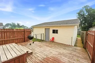2201 11th St, Two Rivers, WI 54241 - Photo 33