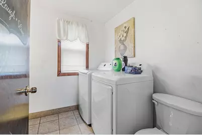 2201 11th Street, Two Rivers, WI 54241 - Photo 9