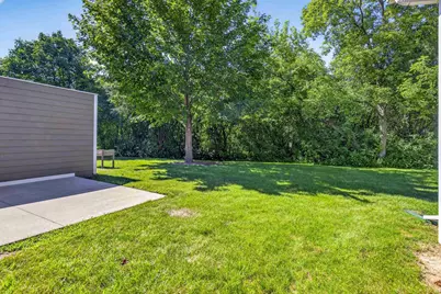 1717 Oak Hollow Lane, Neenah, WI 54956 - Photo 57