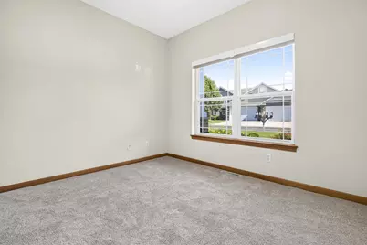 1717 Oak Hollow Lane, Neenah, WI 54956 - Photo 39
