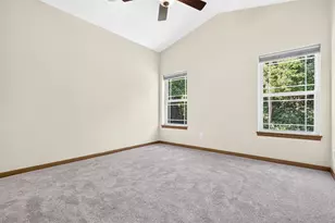 1717 Oak Hollow Ln, Neenah, WI 54956 - Photo 31