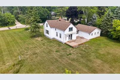 1041 Black Wolf Avenue, Oshkosh, WI 54902 - Photo 3