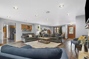 212 Madison St, Oconto, WI 54153 - Photo 9