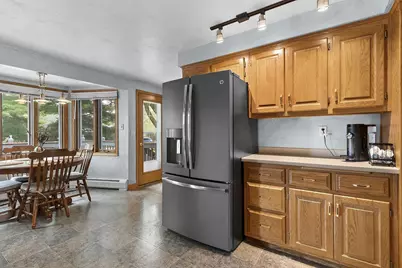 212 Madison Street, Oconto, WI 54153 - Photo 11