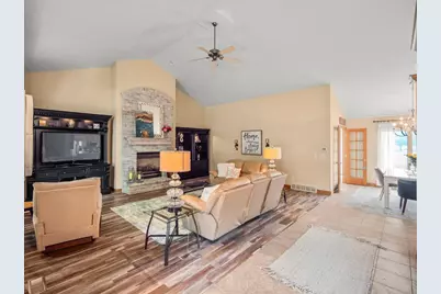 2703 E Corridor Drive, Appleton, WI 54913 - Photo 13