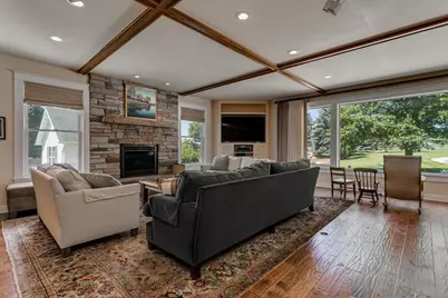 8379 Sauby Road, Larsen, WI 54947 - Photo 9