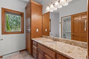 3036 Warm Springs Dr, Green Bay, WI 54311 - Photo 29