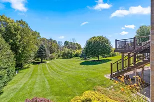 3036 Warm Springs Dr, Green Bay, WI 54311 - Photo 5