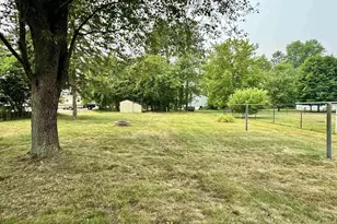 139 N Wood Ave, Peshtigo, WI 54157 - Photo 29