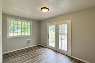 139 N Wood Ave, Peshtigo, WI 54157 - Photo 15