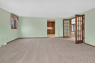 713 Canberry Ct, De Pere, WI 54115 - Photo 21