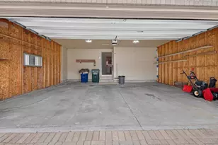 713 Canberry Ct, De Pere, WI 54115 - Photo 33
