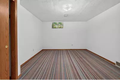 713 Canberry Court, De Pere, WI 54115 - Photo 25