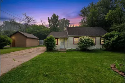 1221 Manitowoc Road, Menasha, WI 54952 - Photo 15