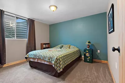 3405 Paula Street, Green Bay, WI 54311 - Photo 41