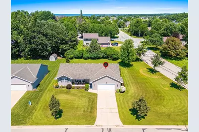 3405 Paula Street, Green Bay, WI 54311 - Photo 5